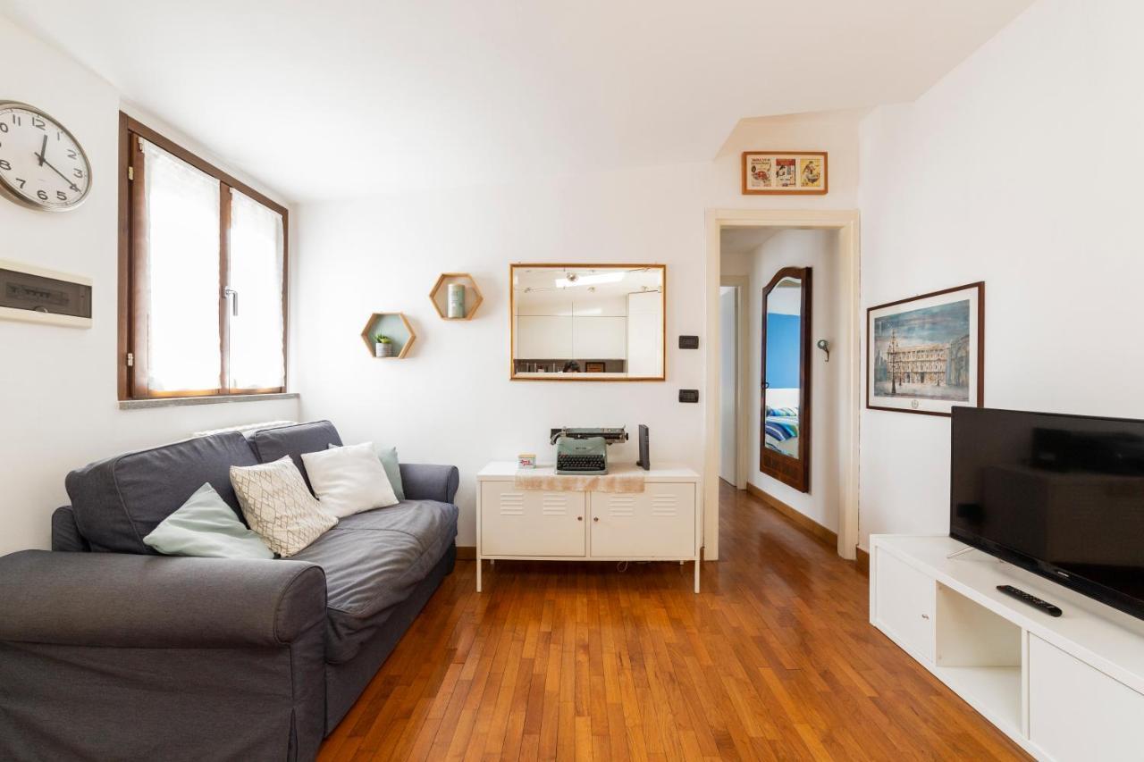 Porta Genova Balcony Apartment Milan Extérieur photo