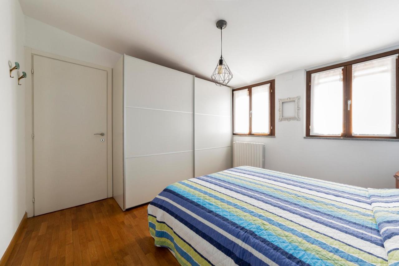 Porta Genova Balcony Apartment Milan Extérieur photo