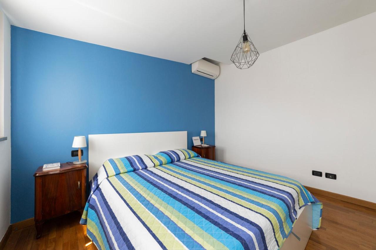 Porta Genova Balcony Apartment Milan Extérieur photo